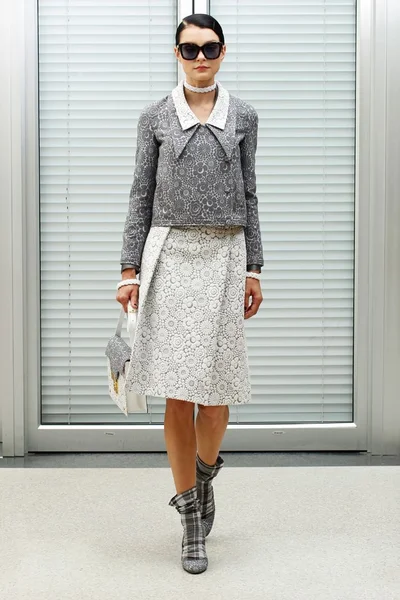 Look 13